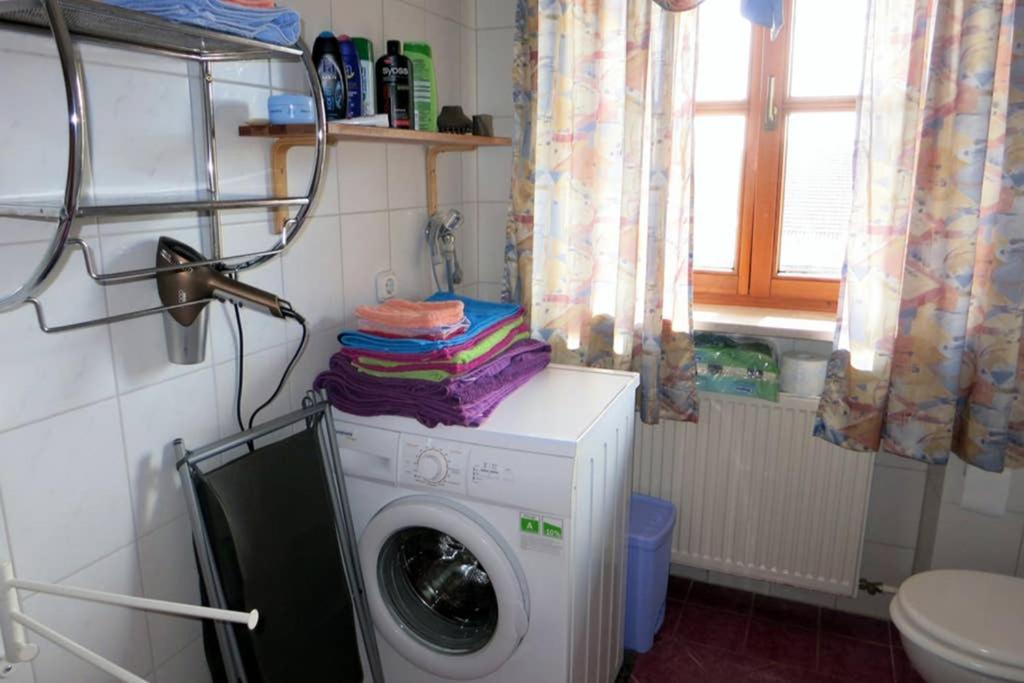 Bergmann Apartamento Burgkirchen an der Alz Exterior foto