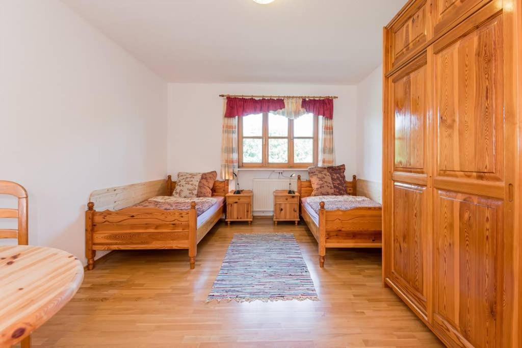 Bergmann Apartamento Burgkirchen an der Alz Exterior foto