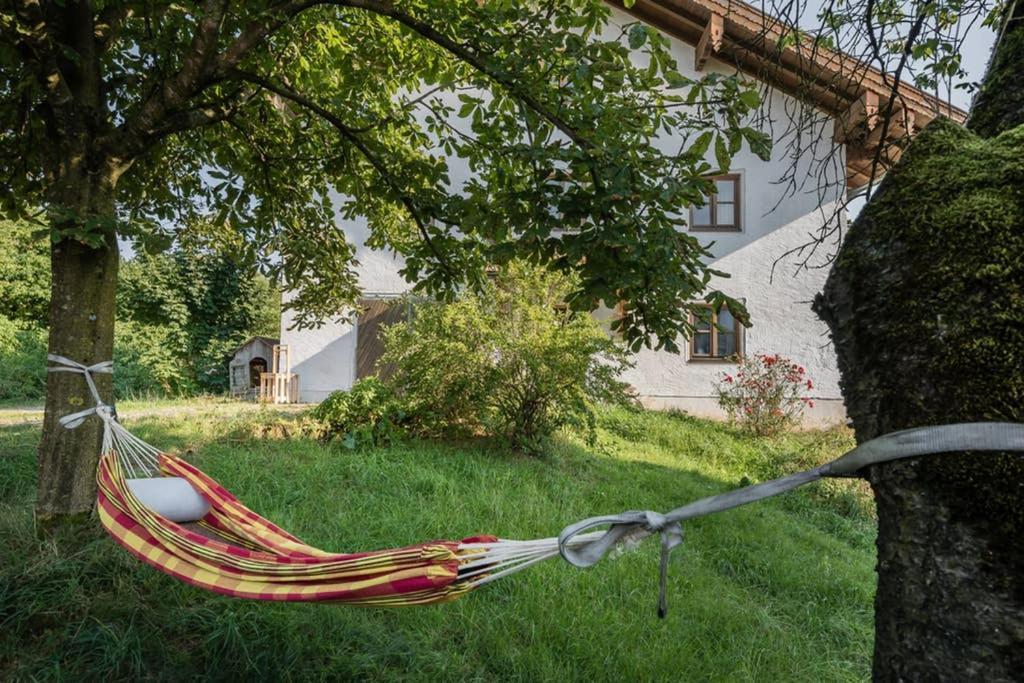 Bergmann Apartamento Burgkirchen an der Alz Exterior foto