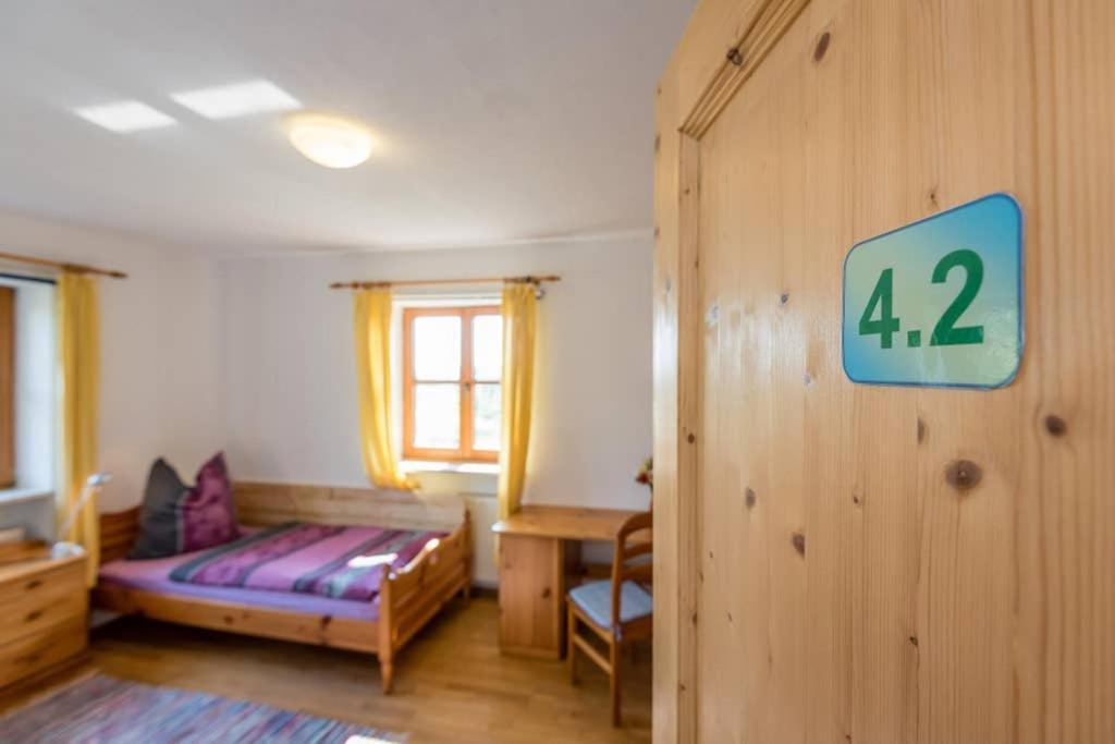Bergmann Apartamento Burgkirchen an der Alz Exterior foto